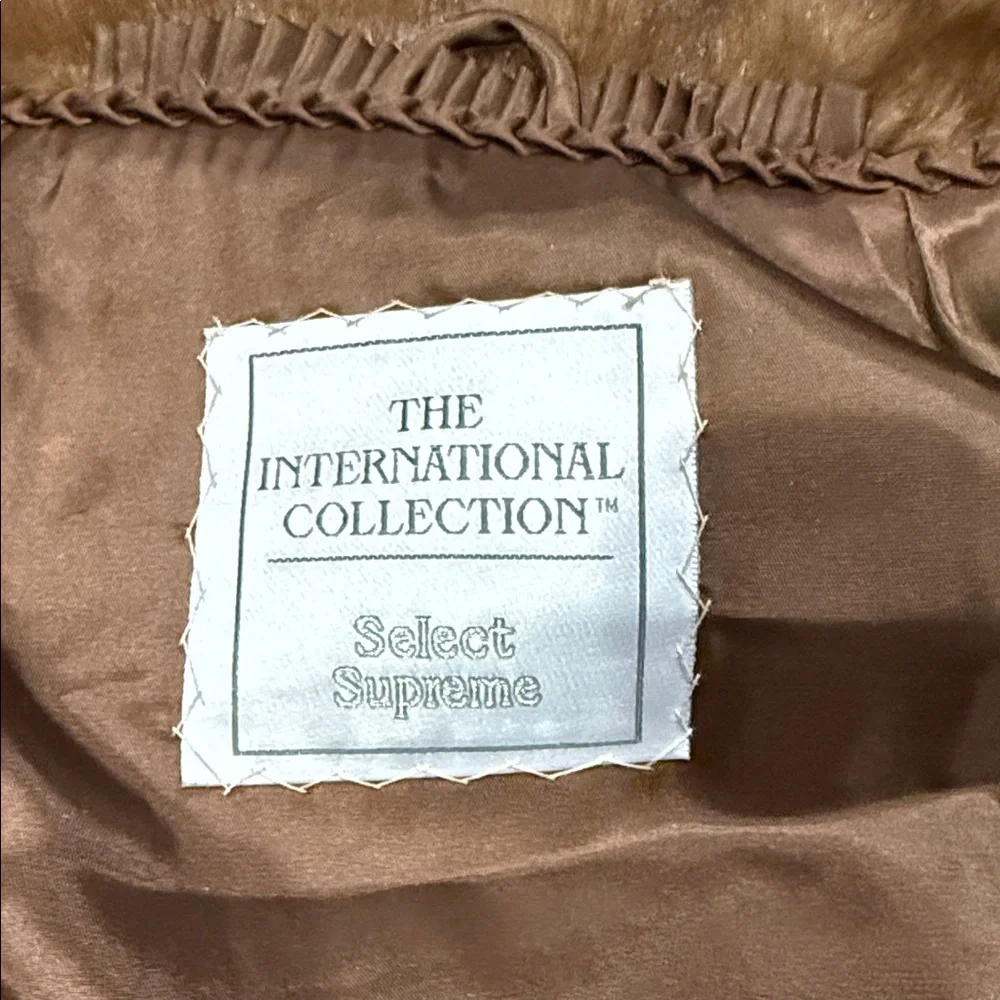 Vintage Elegant Brown Mink Fur Coat PTP 20” (inside) - Picture 6 of 8